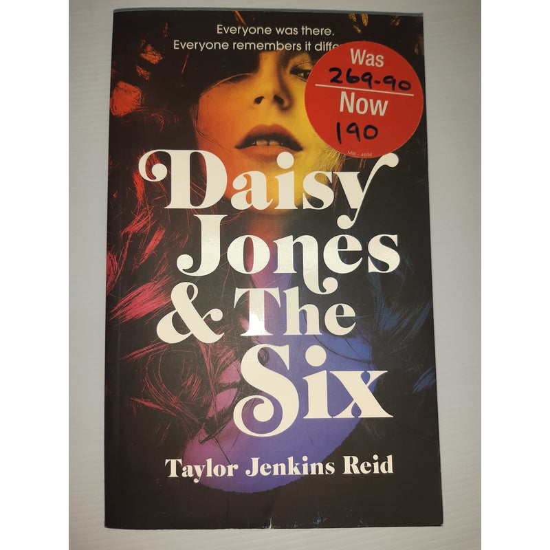 Front Cover Of Daisy Jones & The Six (Taylor Jenkins Reid)