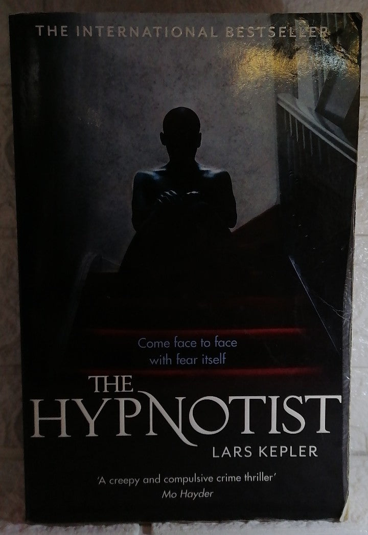 Front Cover Of The Hypnotist (Joona Linna, #1) (Lars Kepler)