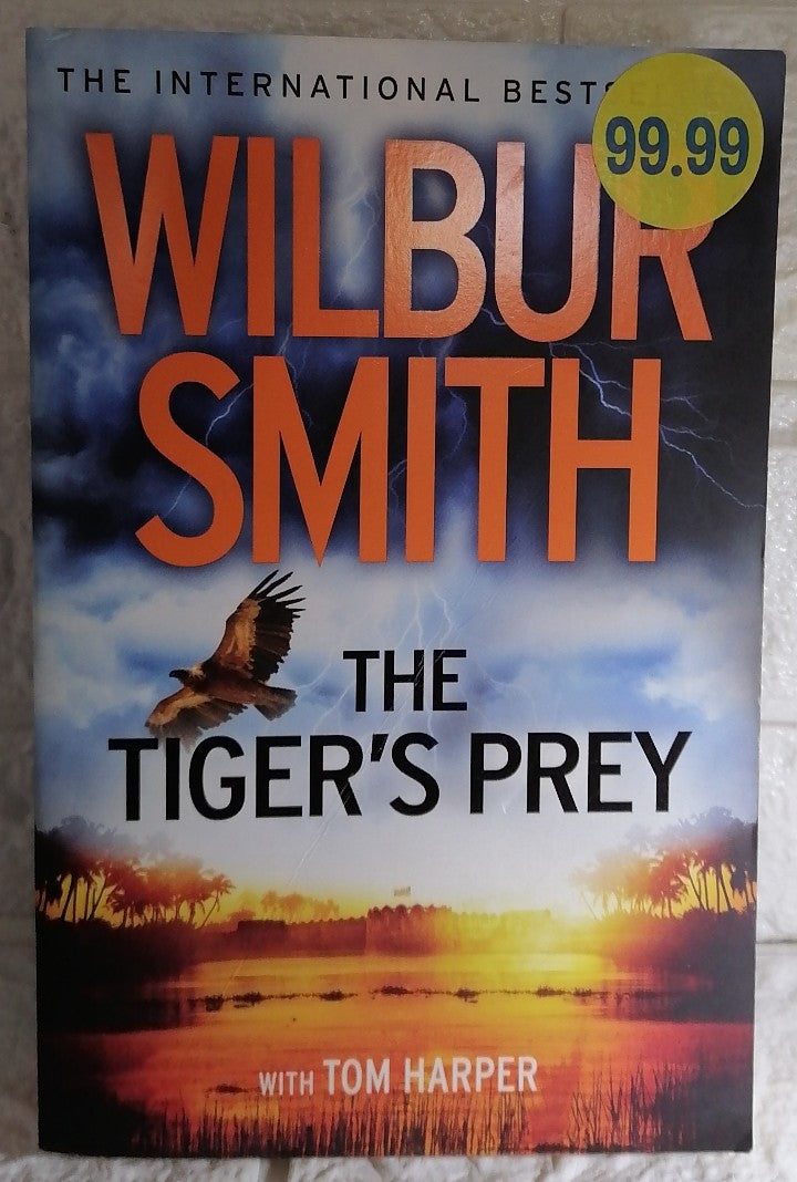 Front Cover Of Tiger's Prey (Tom Smith)
