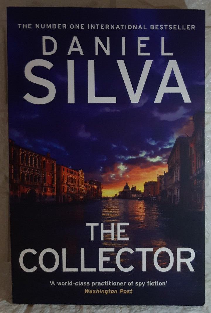 Front Cover Of The Collector (Daniel Silva)