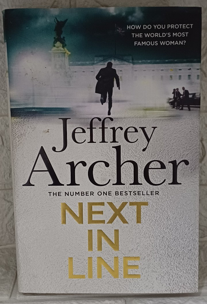 Front Cover Of Next in Line (William Warwick, #5) (Jeffrey Archer)