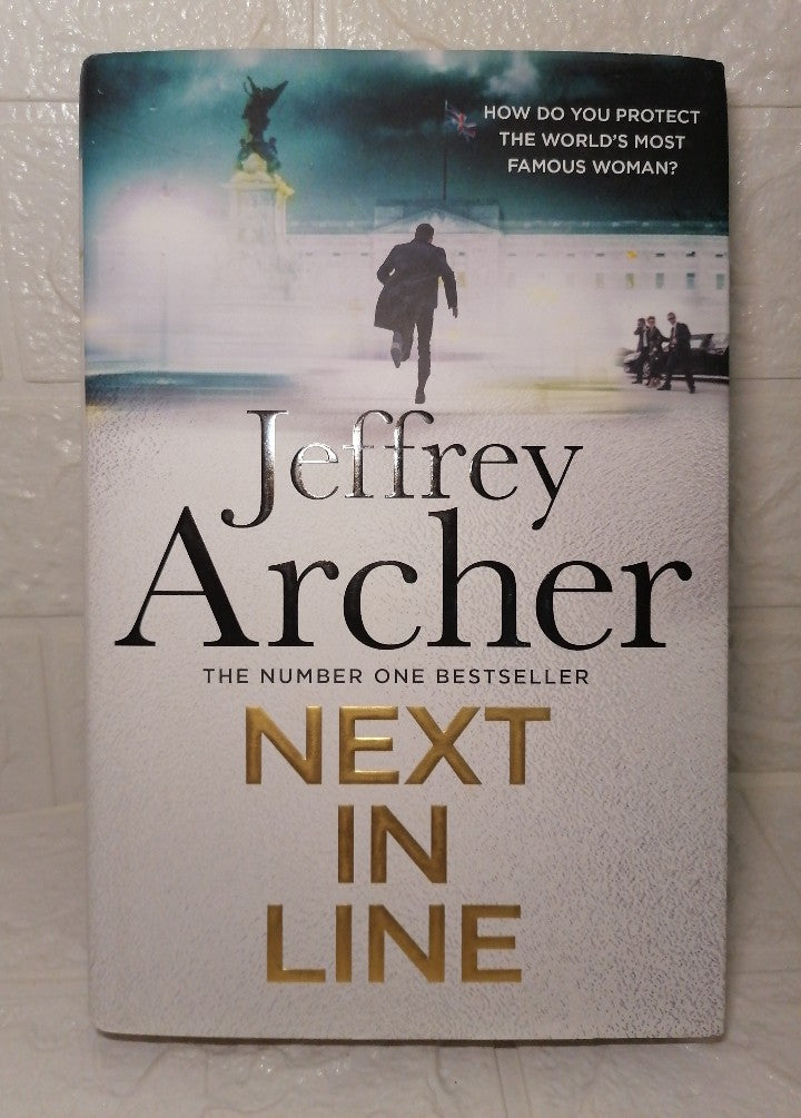 Front Cover Of Next in Line (William Warwick, #5) (Jeffrey Archer)