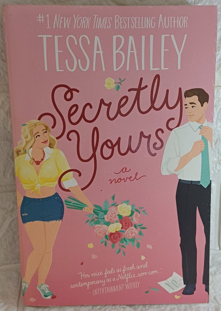 Front Cover Of Secretly Yours (A Vine Mess, #1) (Tessa Bailey)