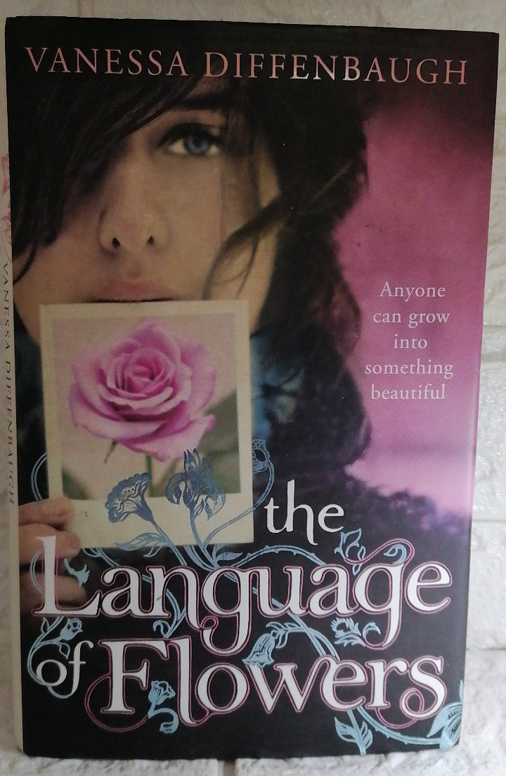 Front Cover Of The Language of Flowers (Vanessa Diffenbaugh)