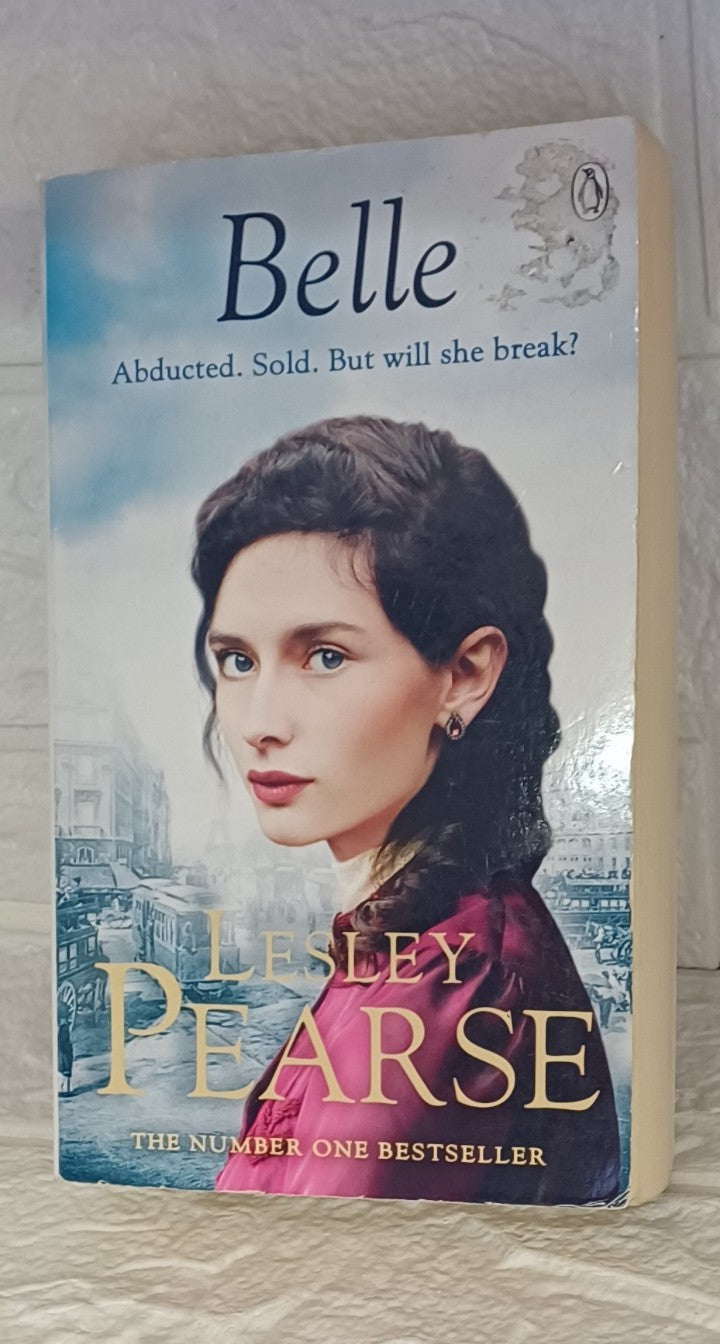 Front Cover Of Belle (Lesley Pearse)