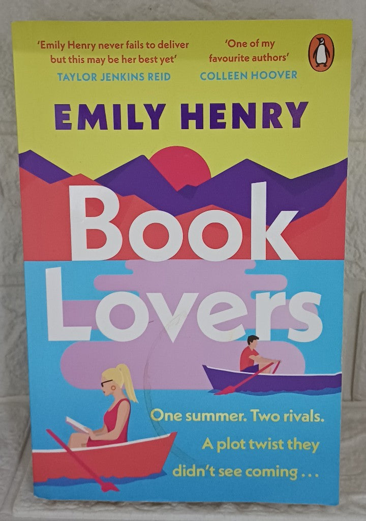 Front Cover Of Book Lovers (Emily Henry)