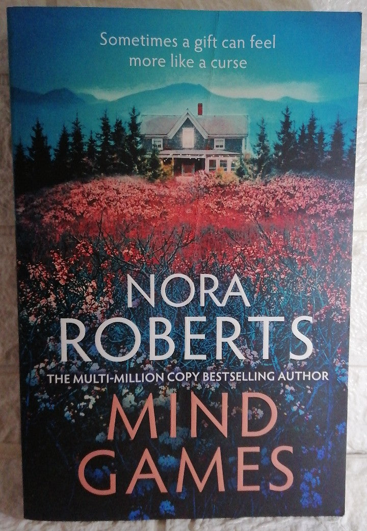 Front Cover Of Mind Games (Nora Roberts)