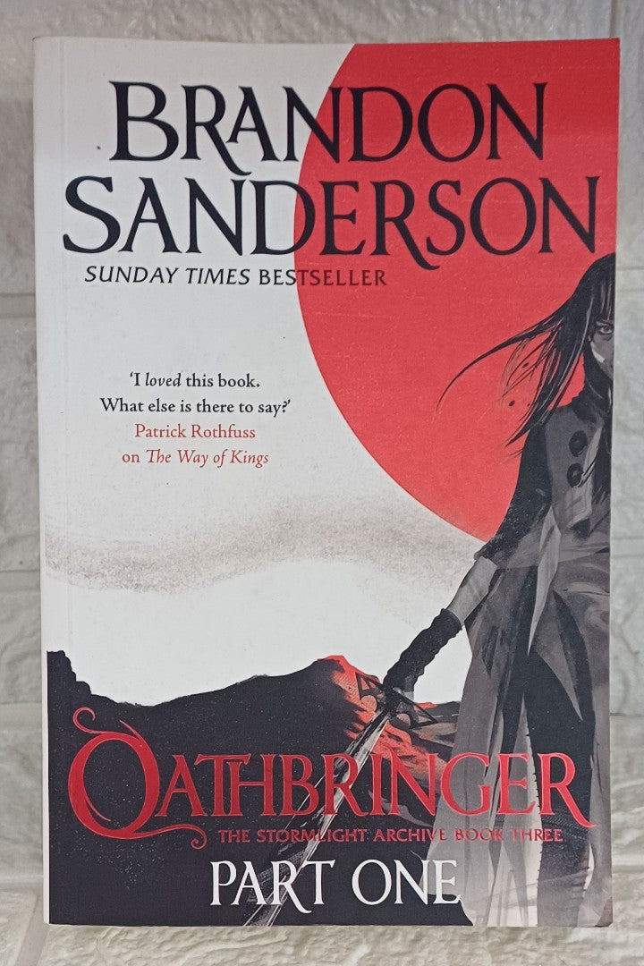 Front Cover Of Oathbringer Part One (The Stormlight Archive, #3.1) (Brandon Sanderson)