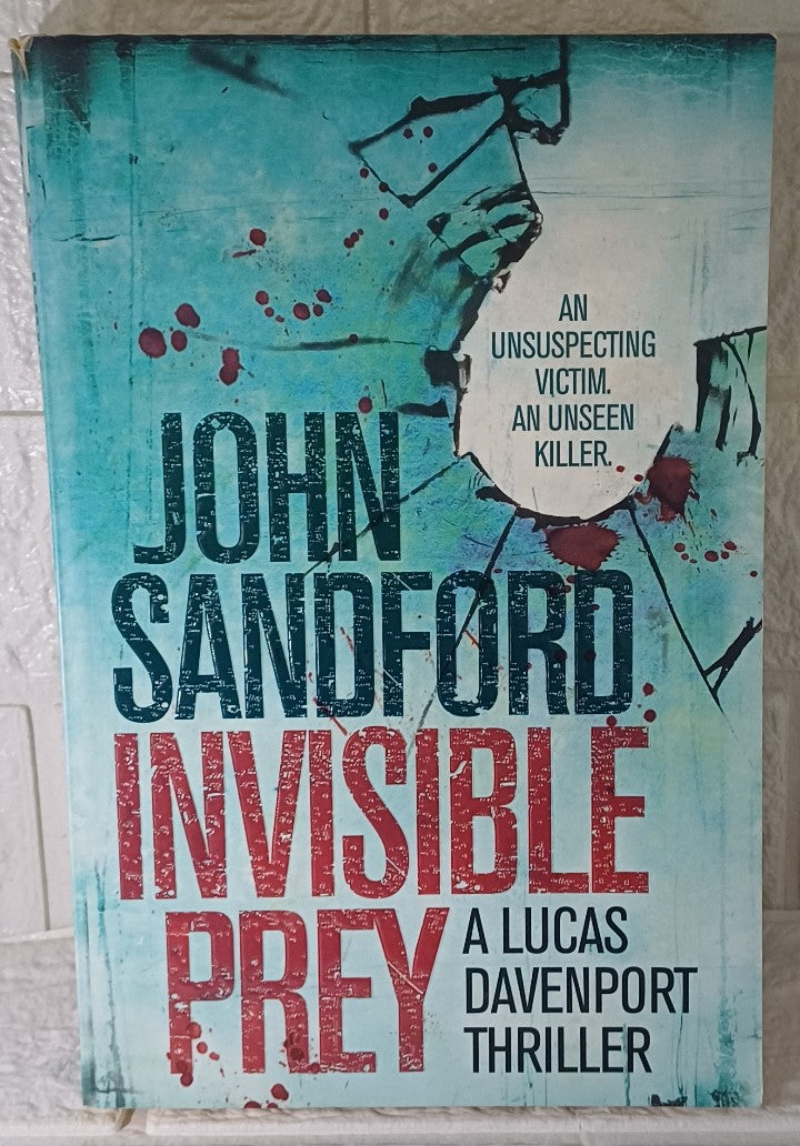Front Cover Of Invisible Prey (Lucas Davenport, #17) (John Sandford)