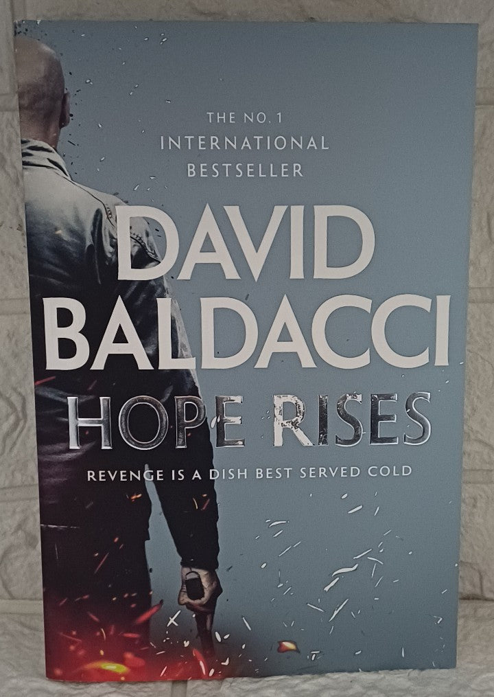 Front Cover Of Hope rises (David Baldacci)