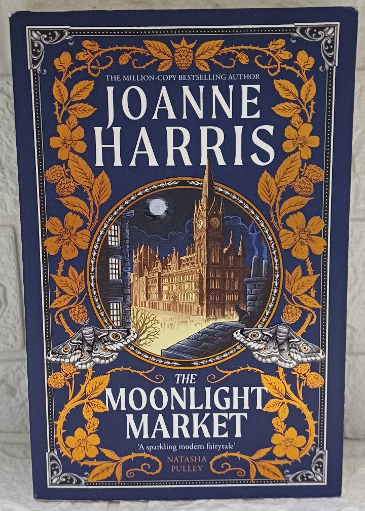 Front Cover Of The Moonlight Market (Joanne Harris)