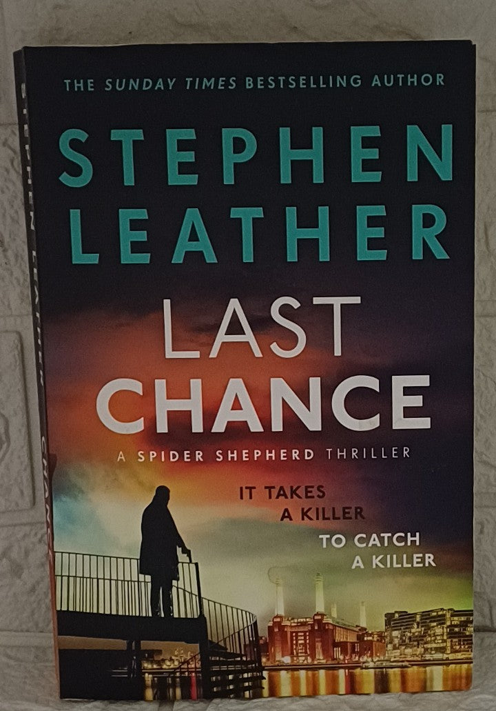 Front Cover Of Last Chance (Stephen Leather)