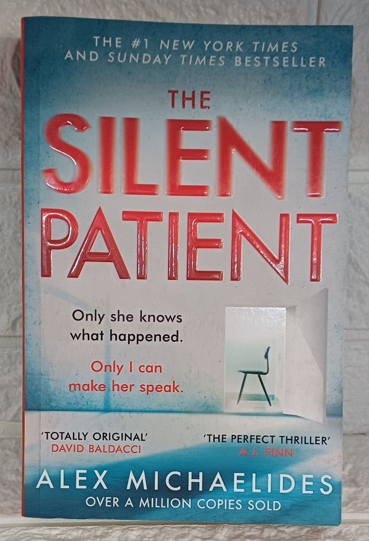 Front Cover Of The Silent Patient (Alex Michaelides)