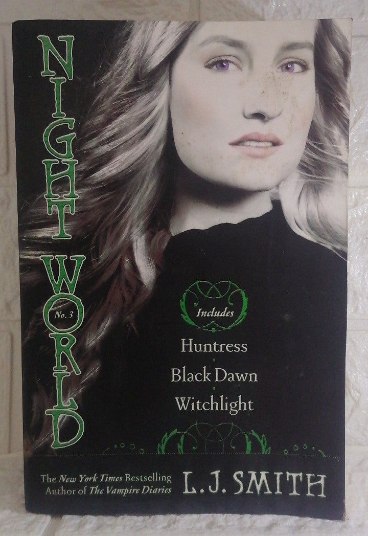 Front Cover Of Night World, No. 3 (Night World, #7-9) (L.J. Smith)