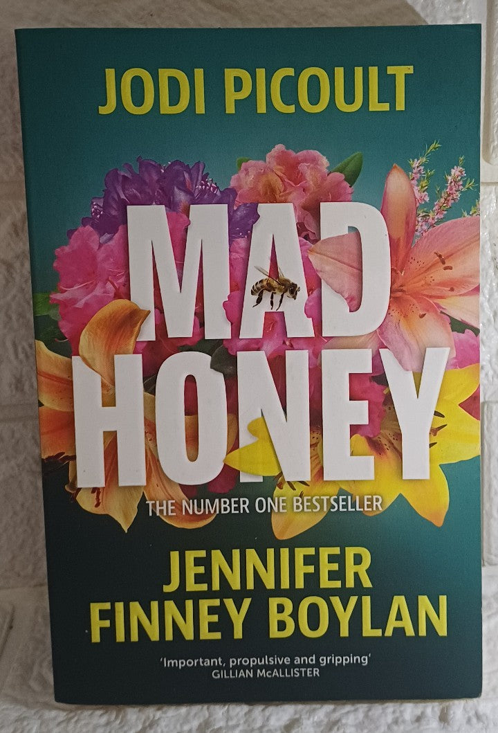 Front Cover Of Mad Honey (Jennifer Finney Picoult)