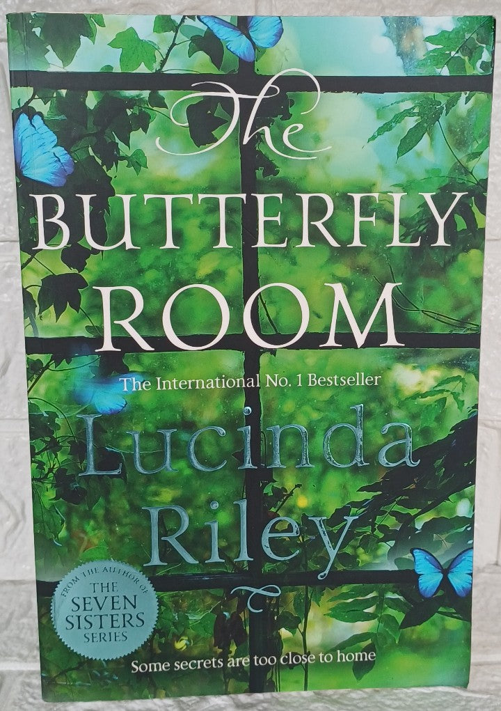 Front Cover Of The Butterfly Room (Lucinda Riley)