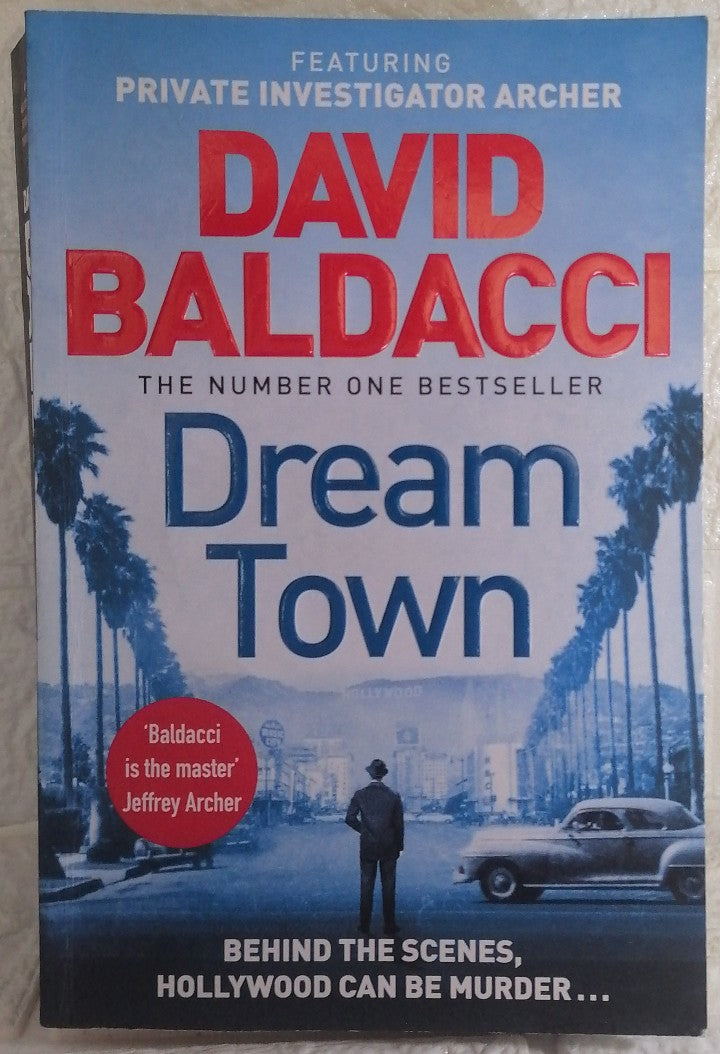 Front Cover Of Dream Town (Private Investigator Archer) (David Baldacci)