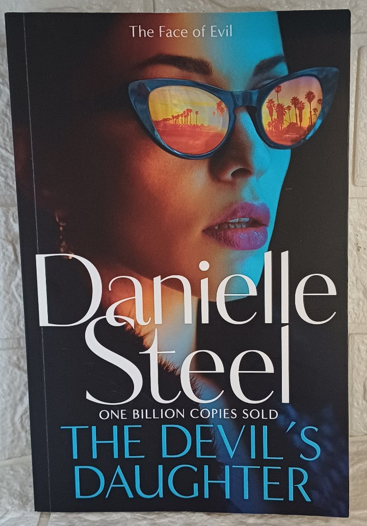 Front Cover Of The devil's daughter (Danielle Steel)