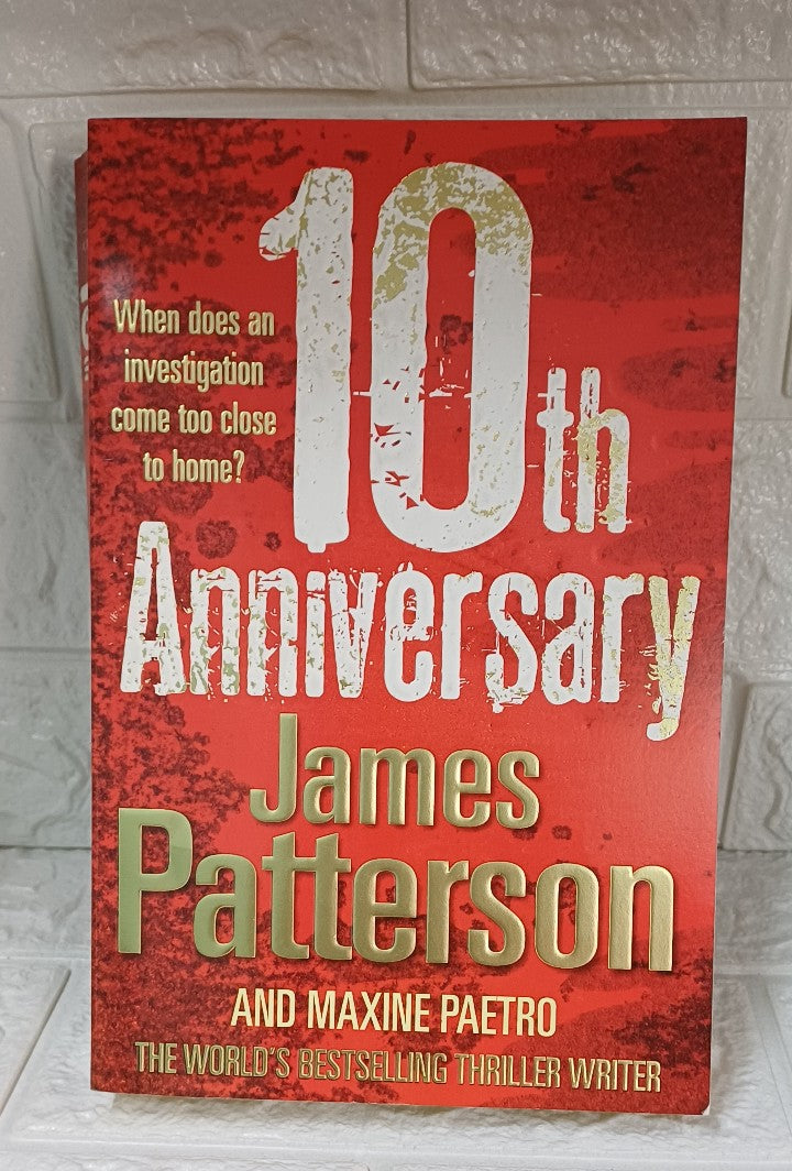 Front Cover Of 10th Anniversary: (Women's Murder Club, #10) (James Patterson)