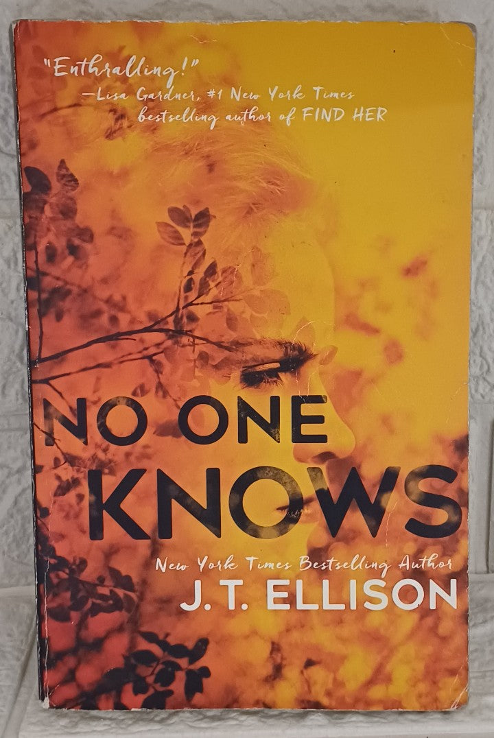 Front Cover Of No one knows (J.T Ellison)