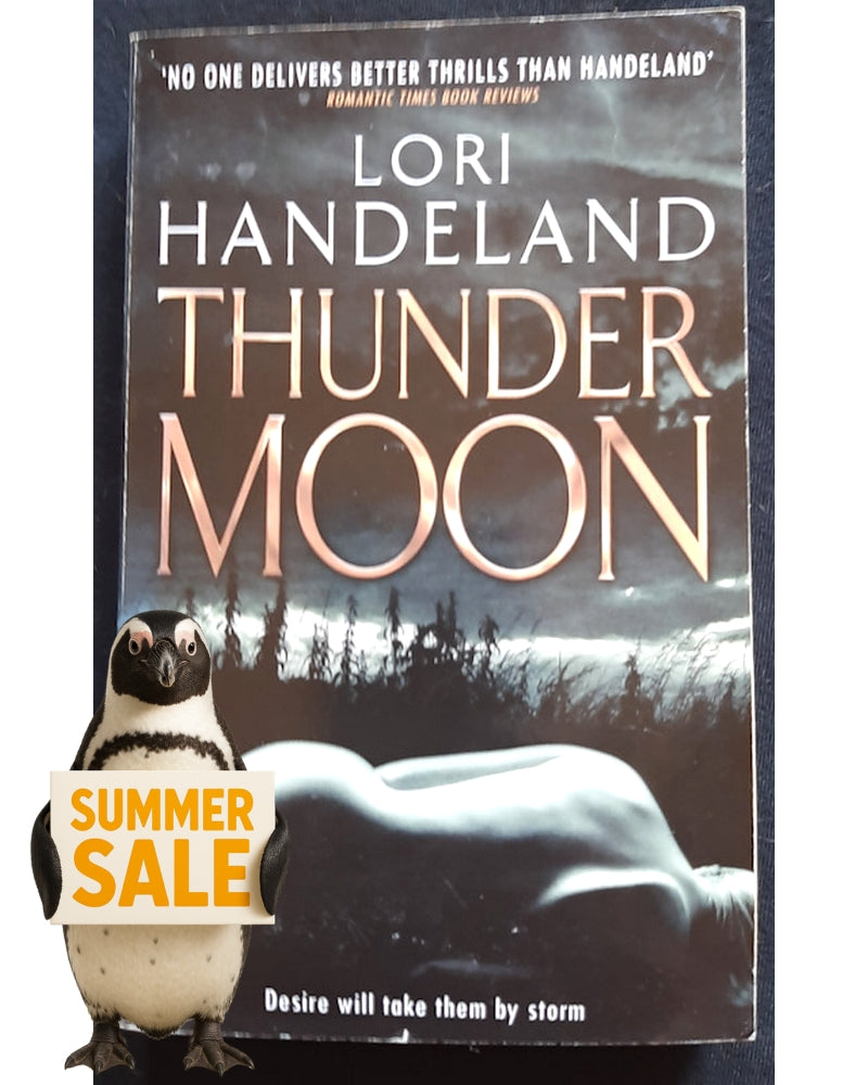 Front Cover Of Bestselling Book Thunder Moon (Nightcreature #8) (Lori Handeland)