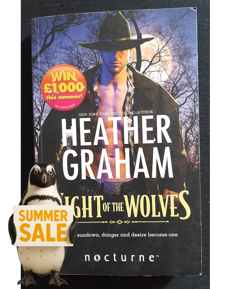 Front Cover Of Night of the Wolves (Vampire Hunters #1) (Heather Graham)