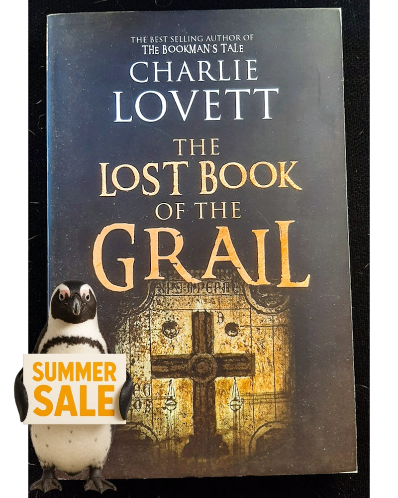 Front Cover Of The Lost Book of the Grail (Charlie Lovett)
