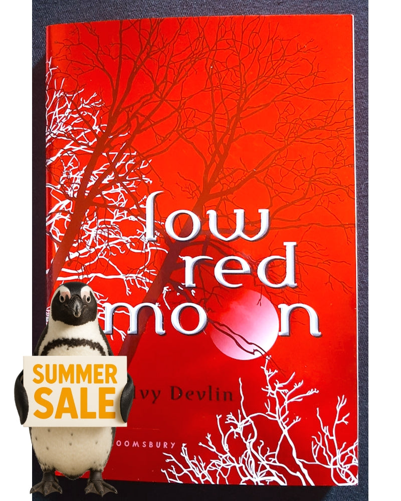 Front Cover Of Bestselling Book Low Red Moon (Low Red Moon #1) (Ivy Devlin)