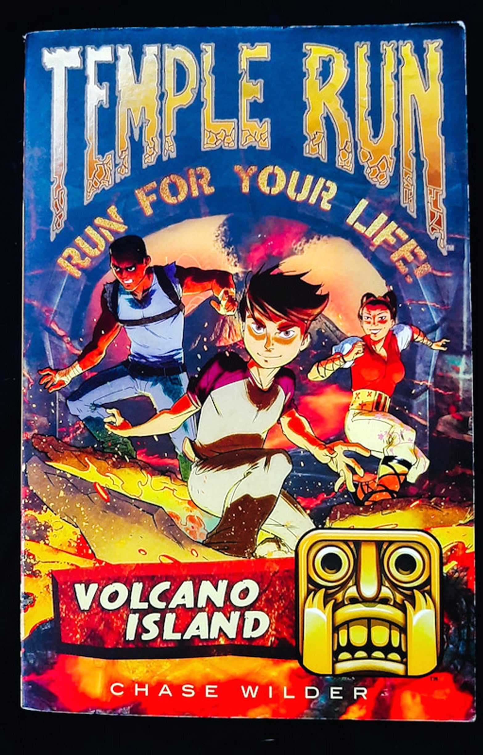 Front Cover Of Volcano Island (Temple Run: Run for Your Life! #6) (Chase Wilder)