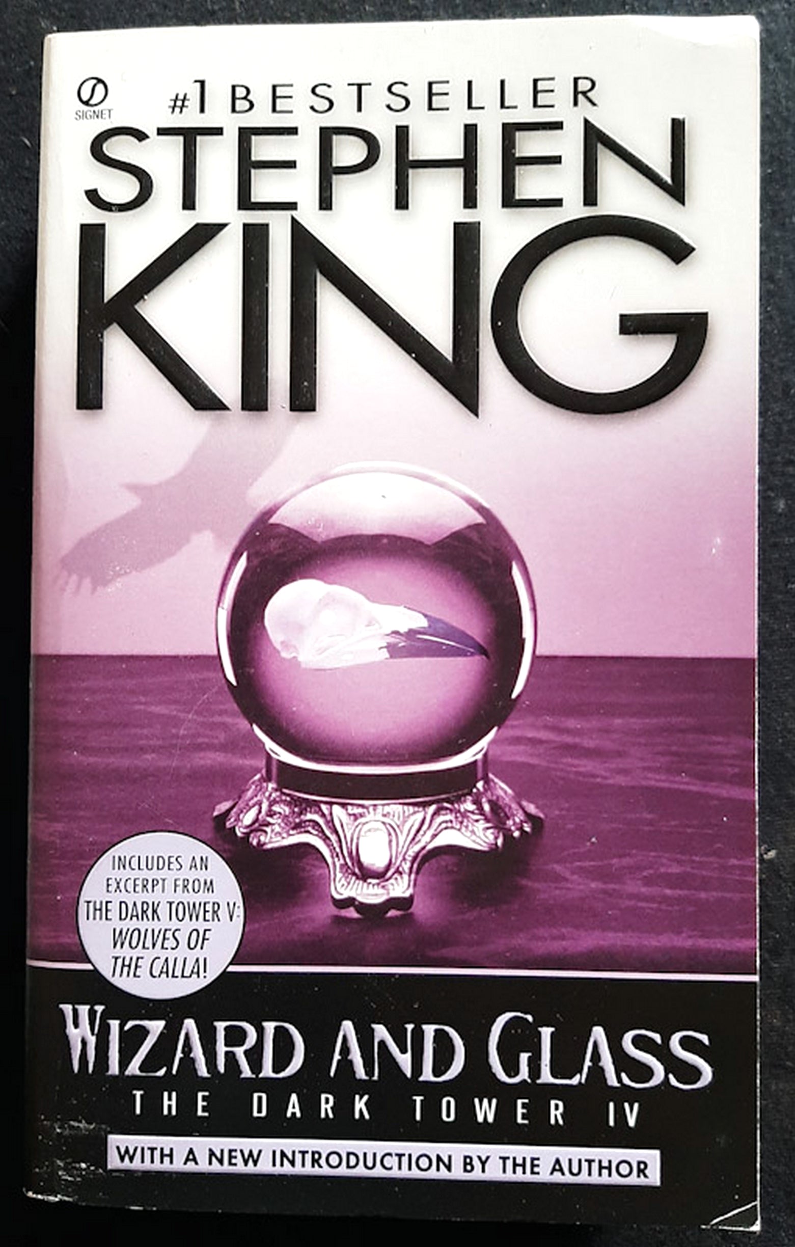 Front Cover Of Wizard and Glass (The Dark Tower #4) (Stephen King)
