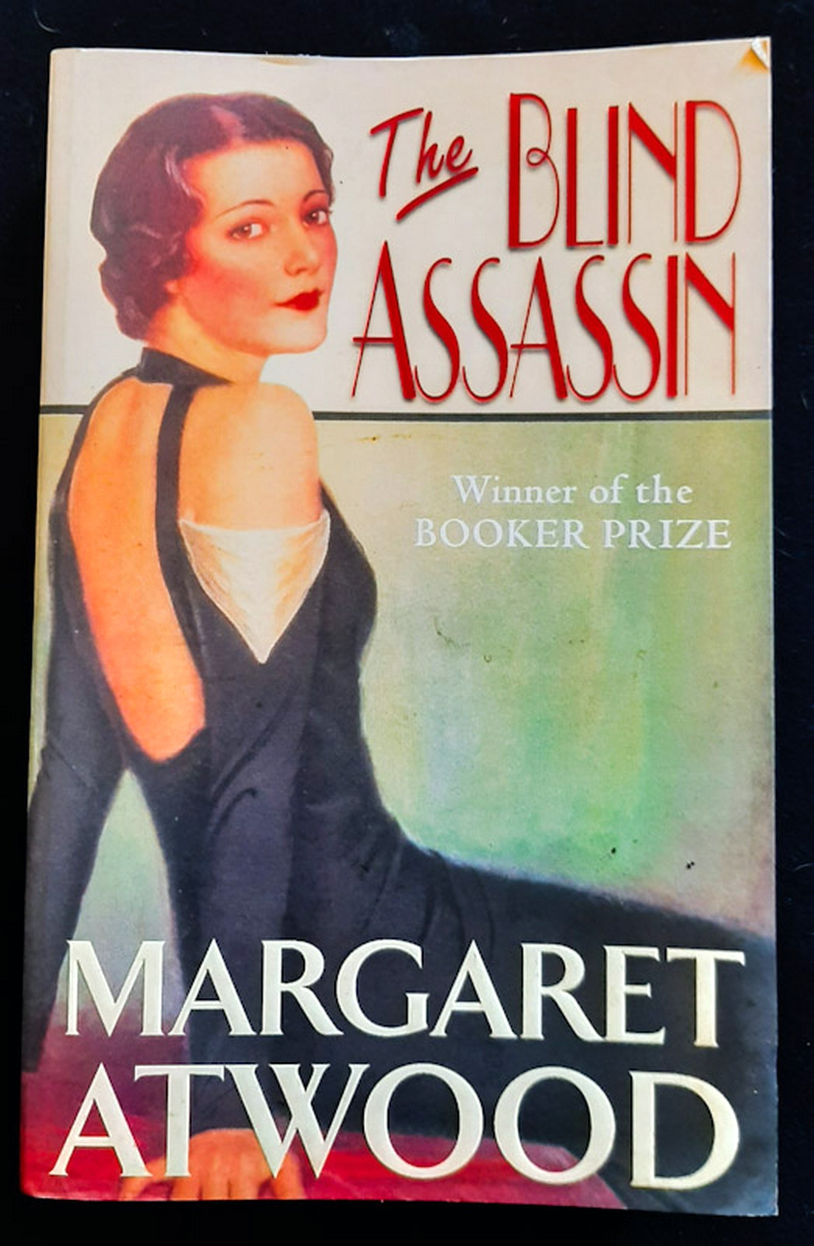 Front Cover Of The Blind Assasin (MARGARET ATWOOD)