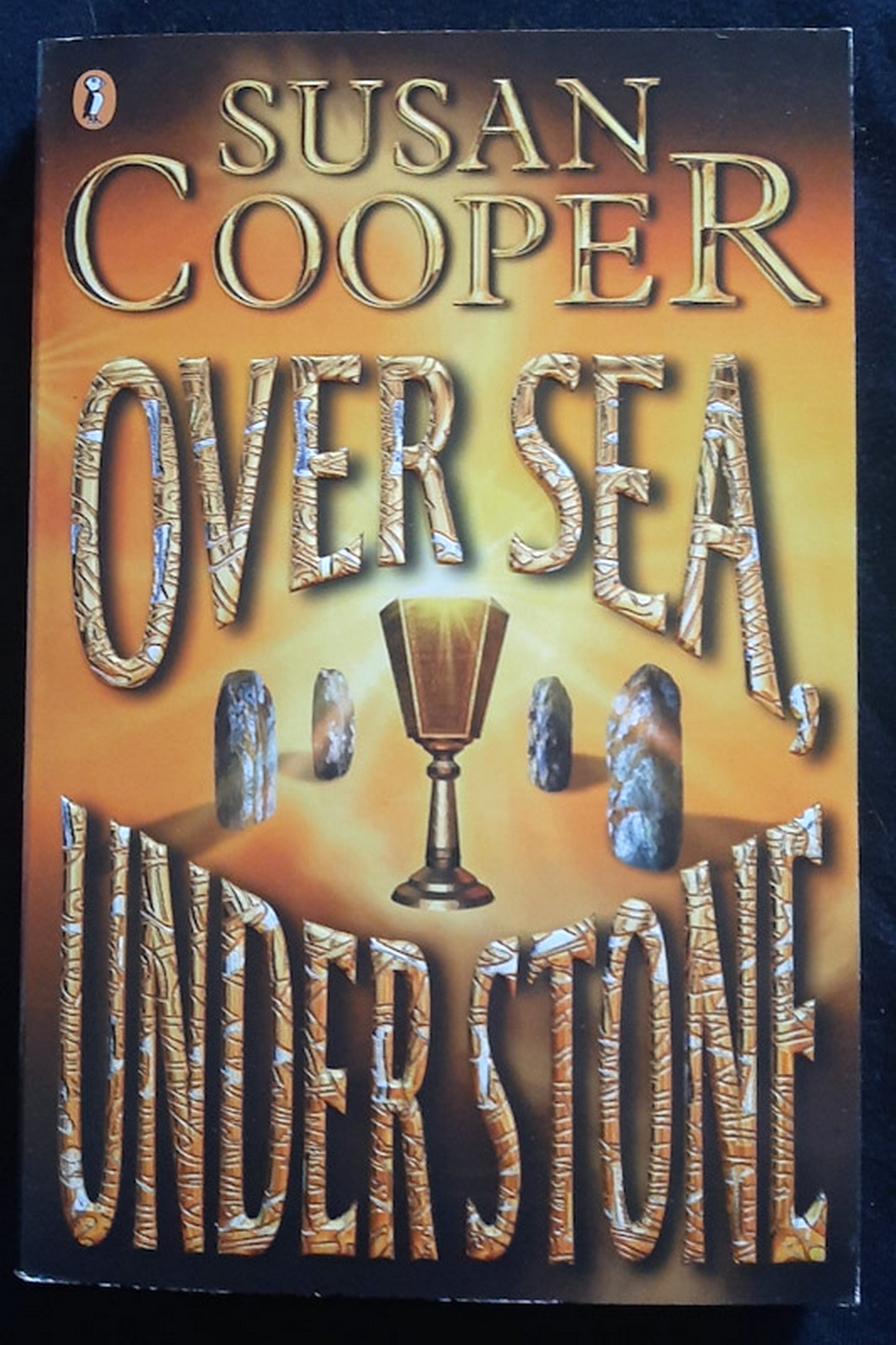Front Cover Of Over Sea, Under Stone (The Dark Is Rising #1) (Susan Cooper)