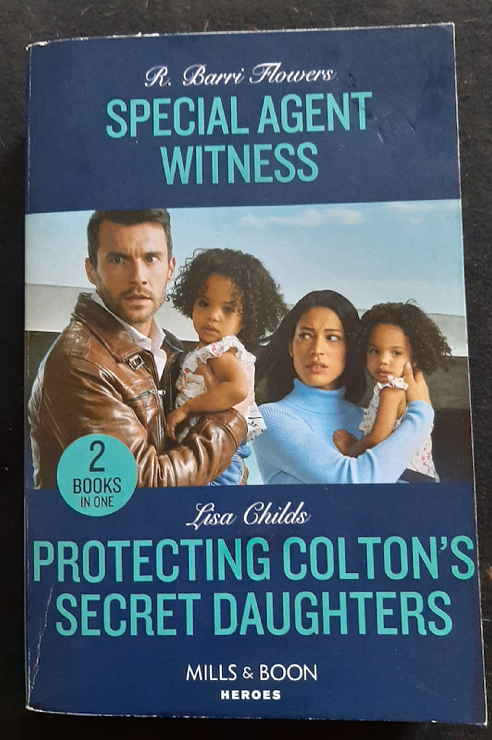 Front Cover Of Special Agent Witness / Protecting Colton's Secret Daughters (R. Barri Flowers, Lisa Childs)
