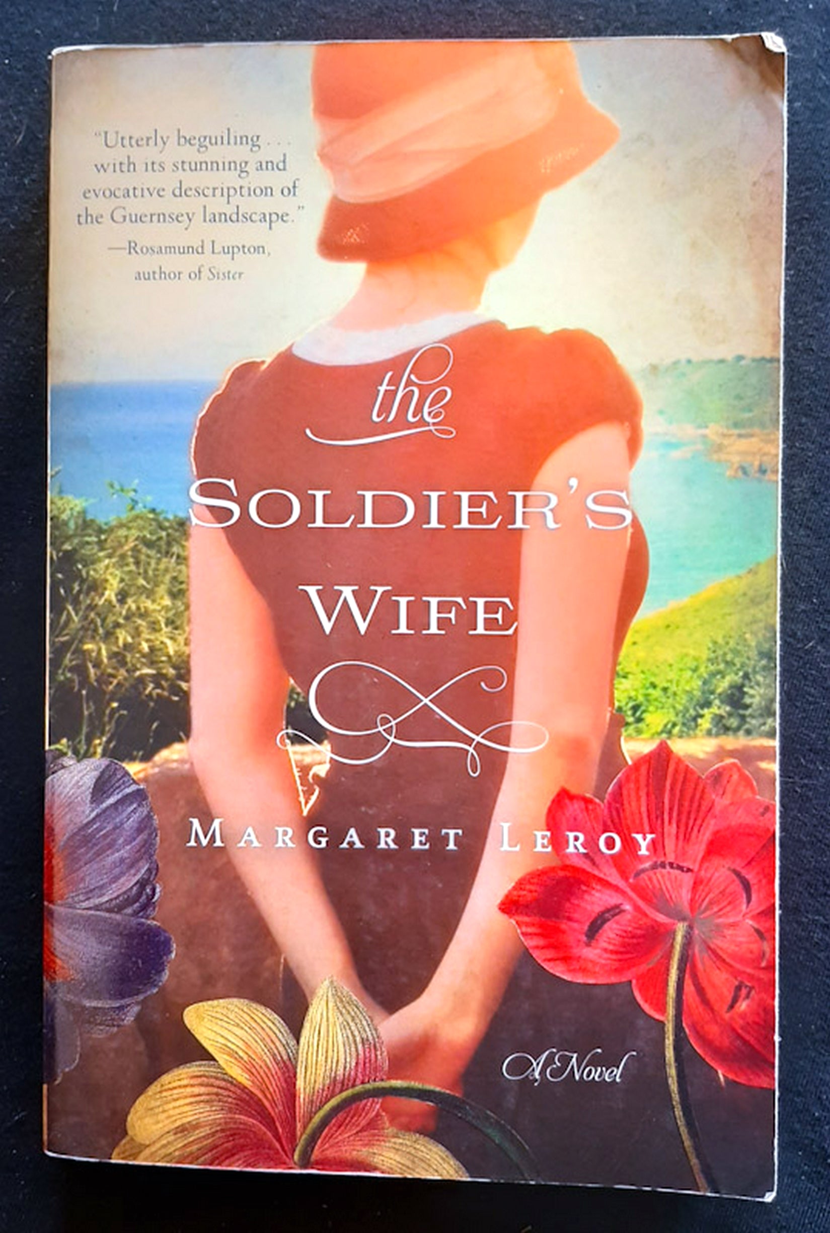 Front Cover Of The Soldier's Wife (Margaret Leroy)