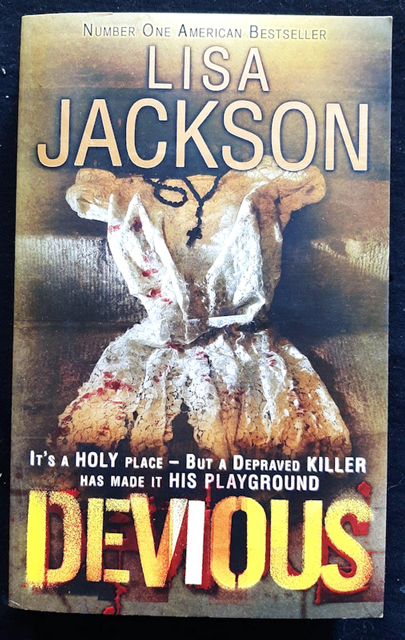 Front Cover Of Devious (New Orleans #7) (Lisa Jackson)