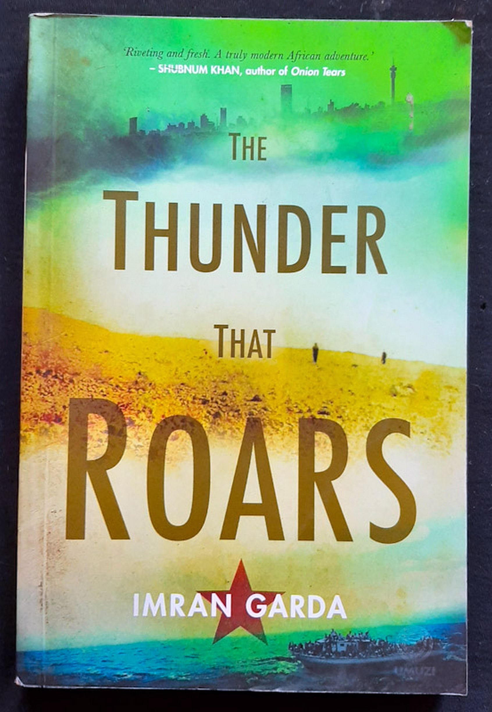 Front Cover Of The Thunder That Roars (Imran Garda)