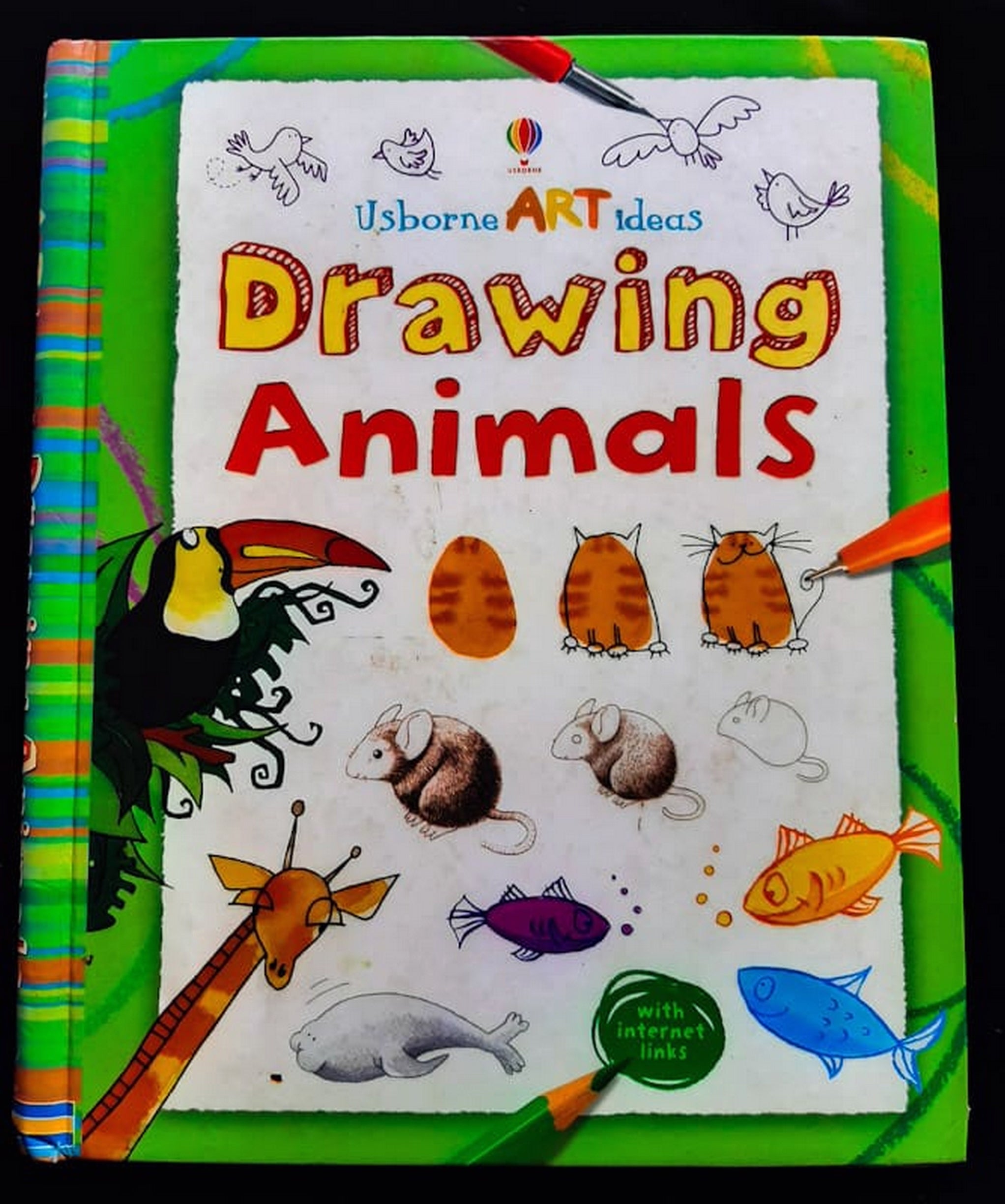 Front Cover Of Drawing Animals (Usborne)