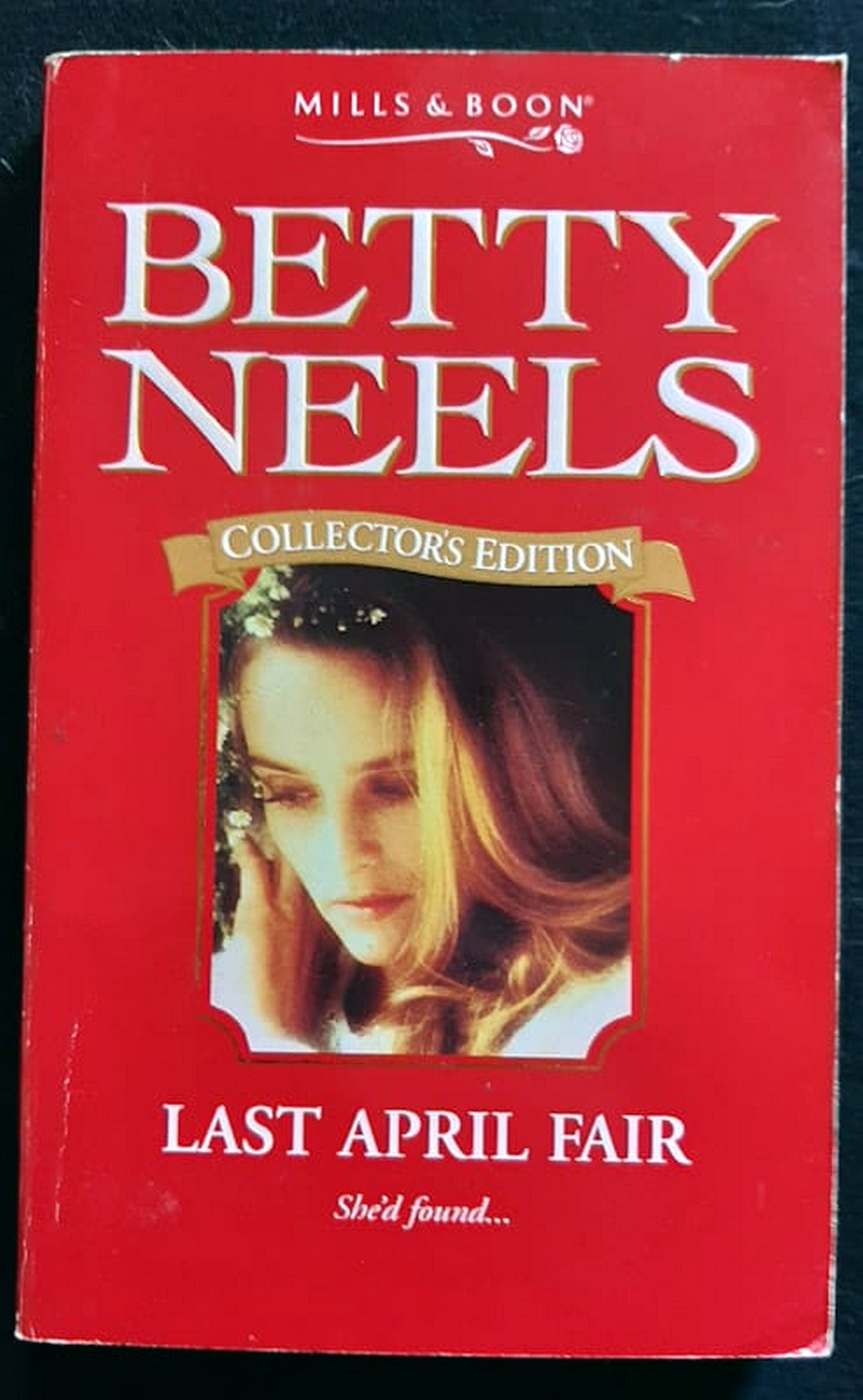 Front Cover Of Last April Fair (Betty Neels)