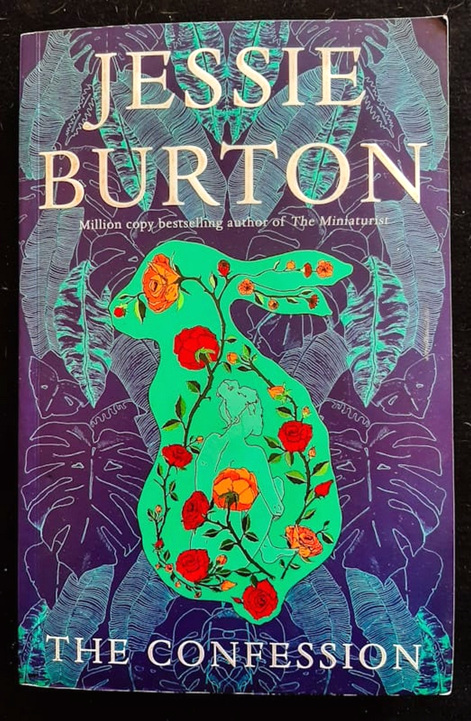 Front Cover Of The Confession (Jessie Burton)