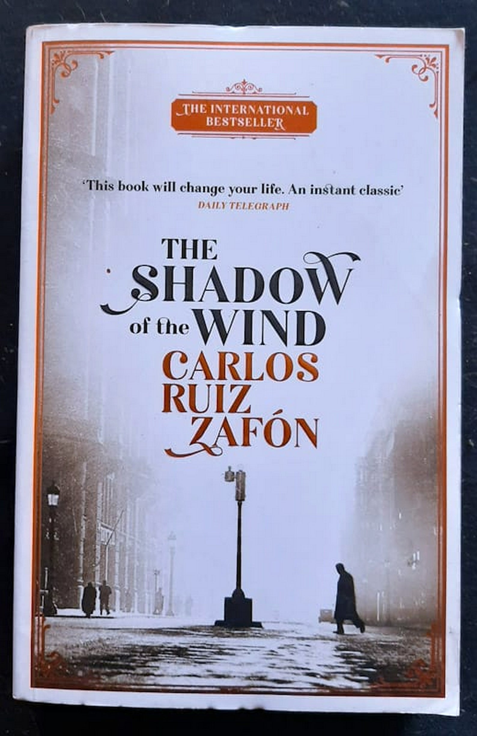 Front Cover Of The Shadow of the Wind (CARLOS RUIZ ZAFON)