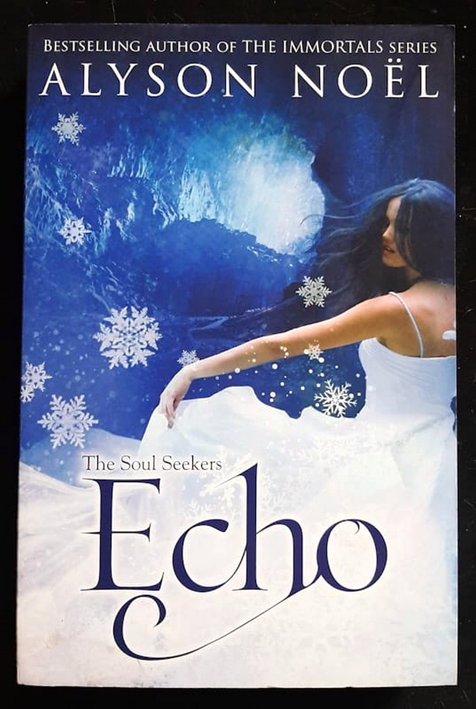 Front Cover Of Echo (The Soul Seekers #2) (Alyson Noel)