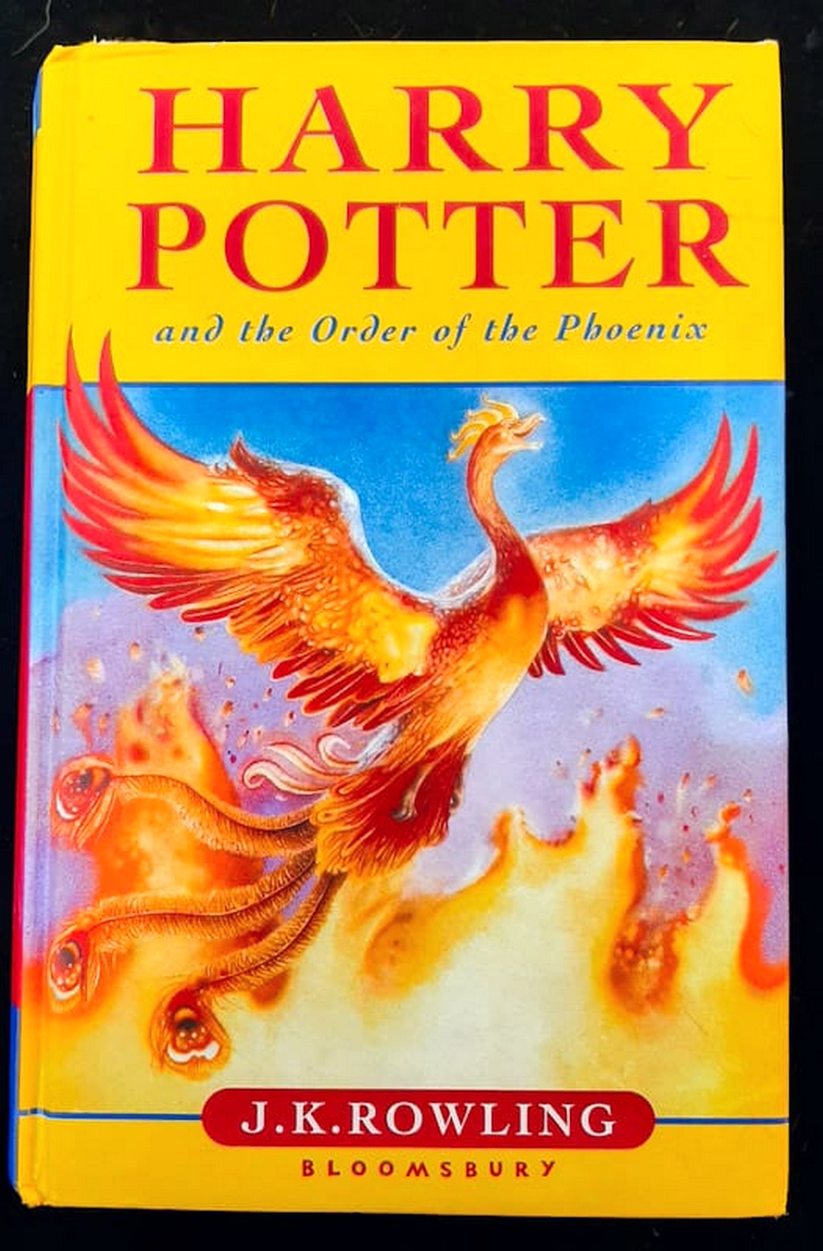 Front Cover Of Bestselling Book Harry Potter And The Order Of The Phoenix (Harry Potter #5) (J. K. Rowling
)