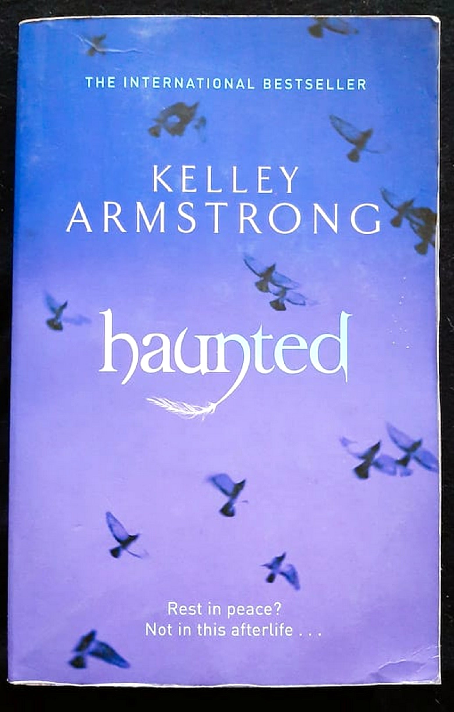 Front Cover Of Haunted (Otherworld #5) (Kelley Armstrong)
