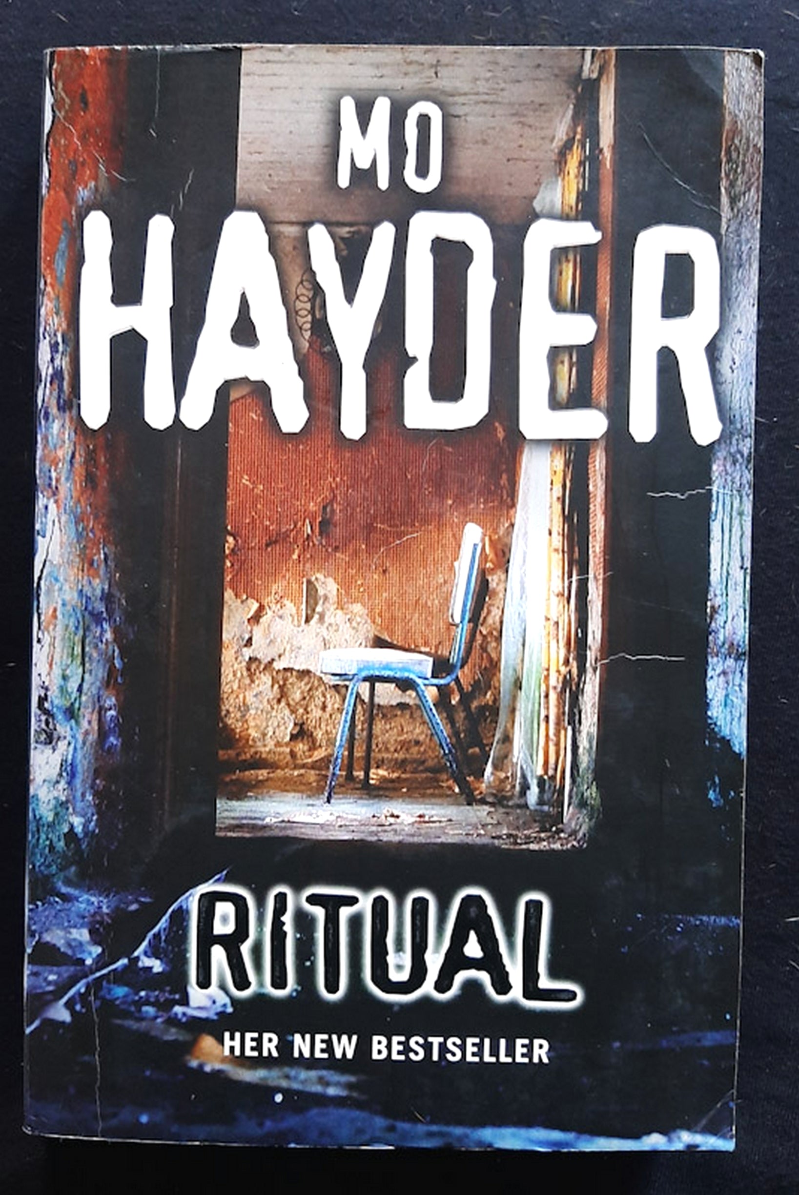 Front Cover Of Ritual (Jack Caffery #3 ) (Mo Hayder)