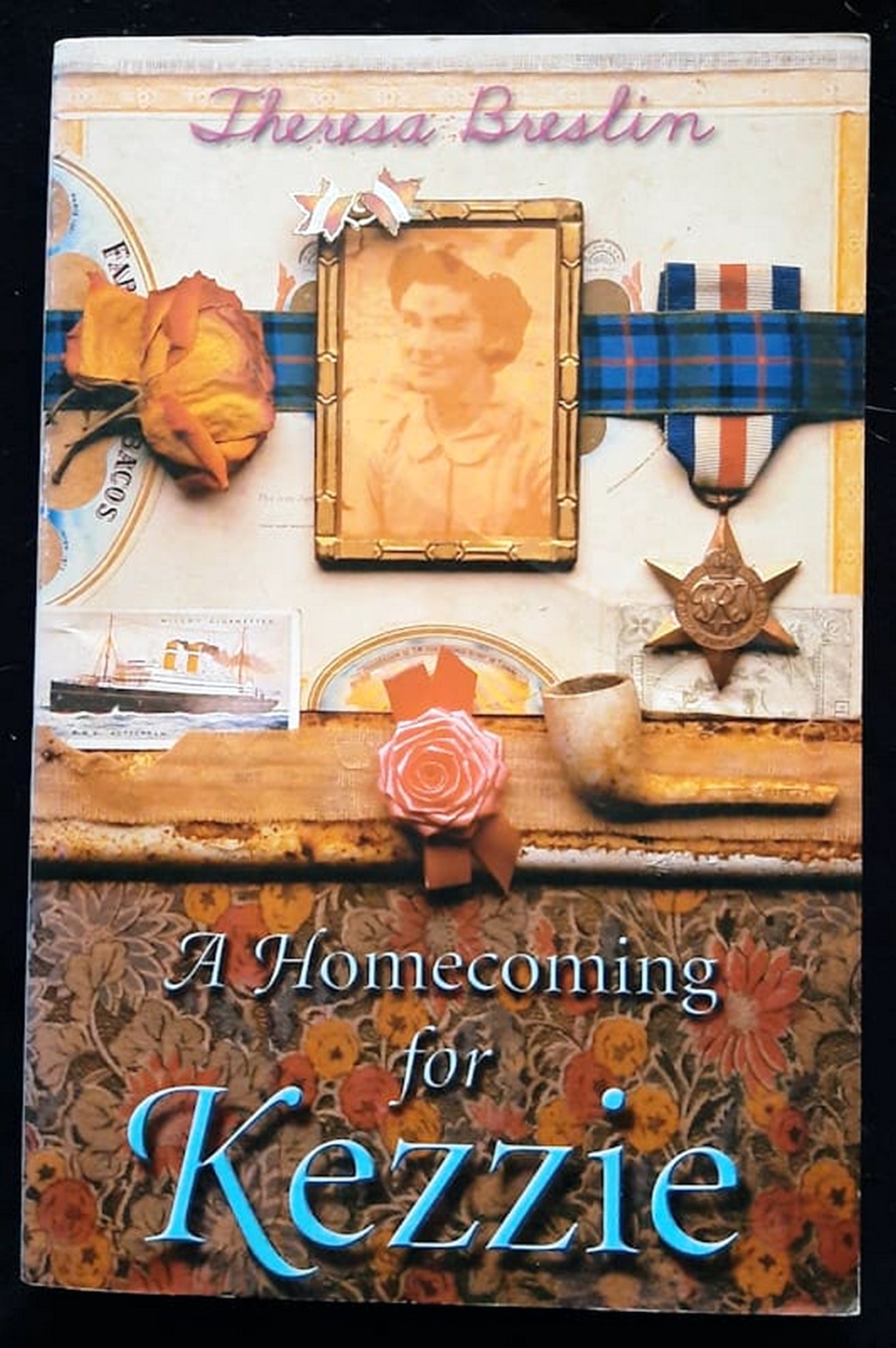 Front Cover Of A Homecoming for Kezzie (Kezzie #2) (Theresa Breslin)