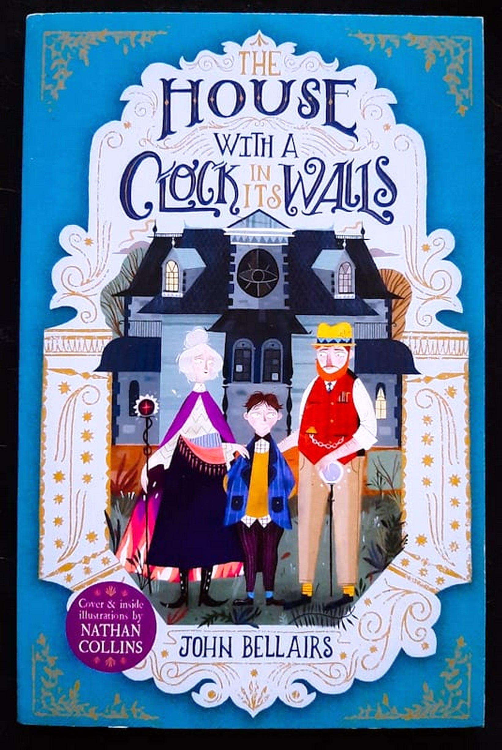 Front Cover Of The House with a Clock in Its Walls (Lewis Barnavelt #1) (John Bellairs)
