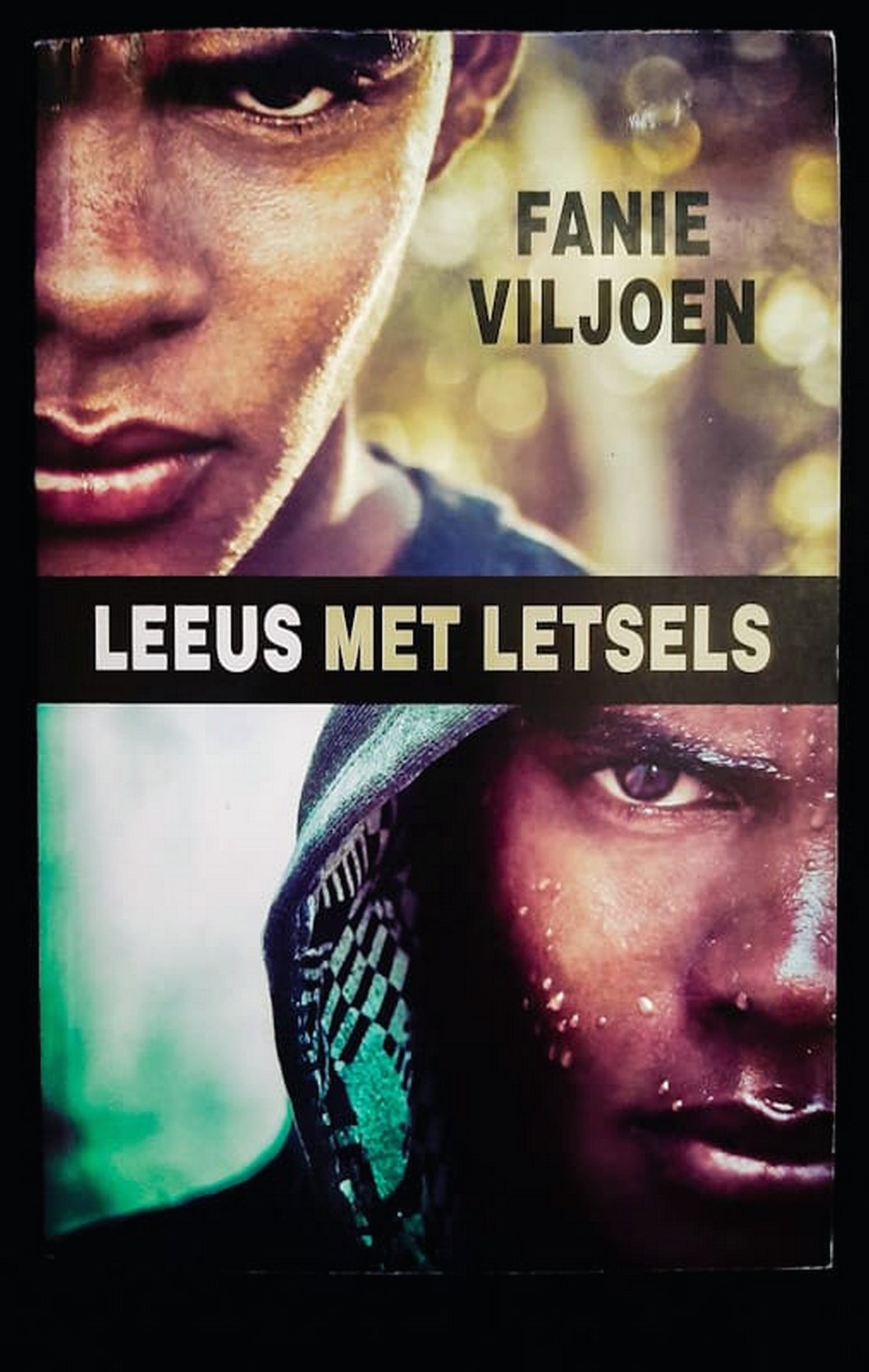 Front Cover Of Leeus met letsels (Fanie Viljoen)
