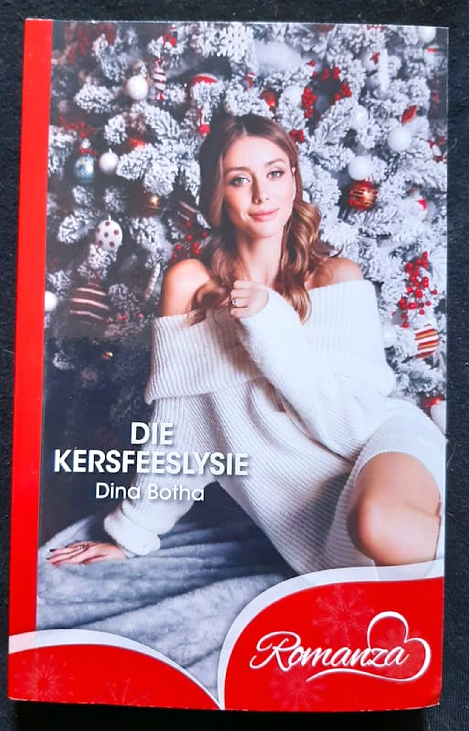 Front Cover Of Bestselling Book Die Kersfeeslysie (Dina Botha
)