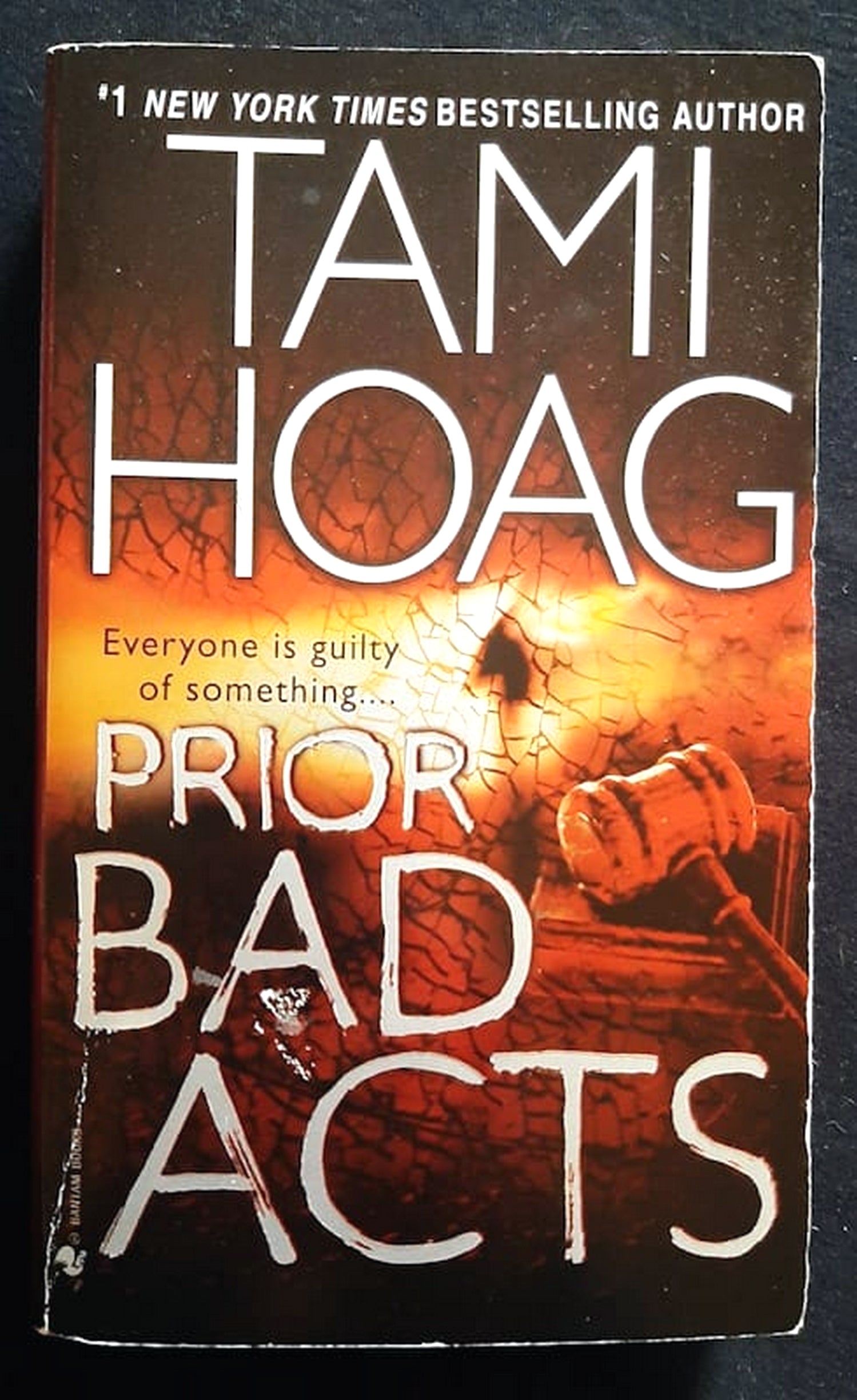 Front Cover Of Bestselling Book Prior Bad Acts (Kovac And Liska #3) (Tami Hoag
)