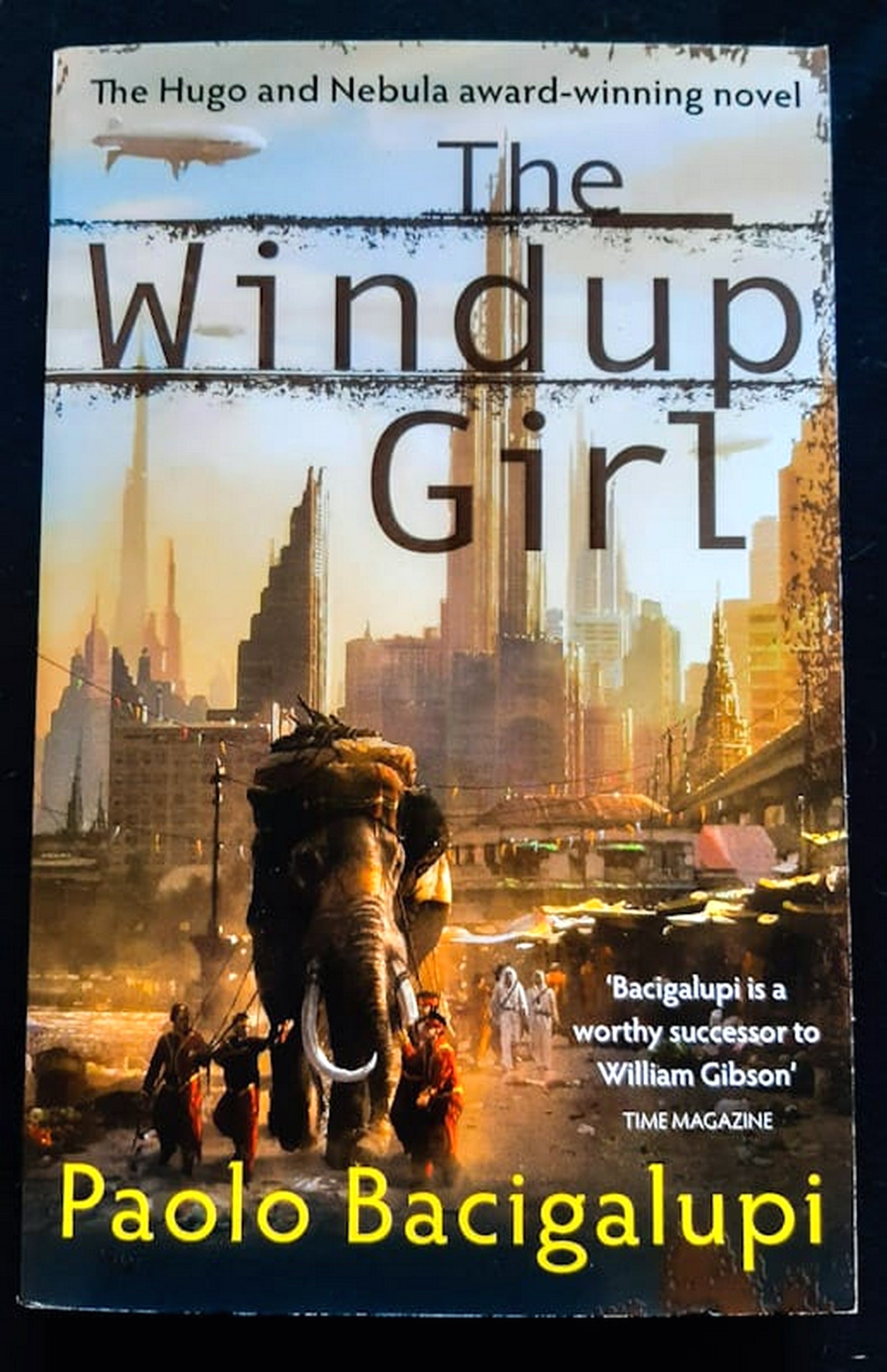 Front Cover Of Bestselling Book The Windup Girl (The Windup Universe #1) (Paolo Bacigalupi
)